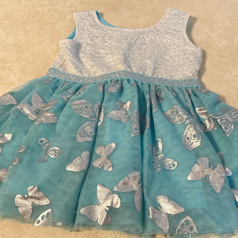 Children’s Place 12-18M dress